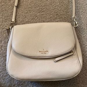 White Kate Spade Shoulder Purse.